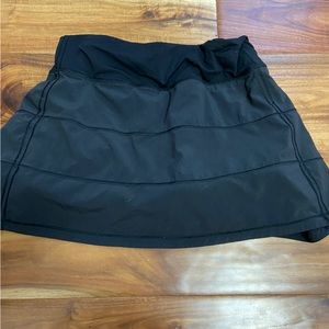Black lululemon pace rival skirt size 6